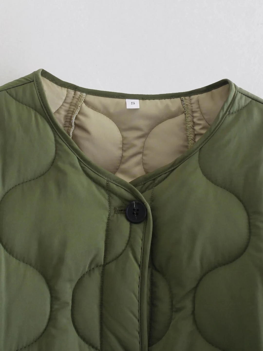 Stilla | Trendy Olivgrøn Overdimensioneret Vatteret Jakke til et Stilfuldt Look Ideel til Efterår/Vinter