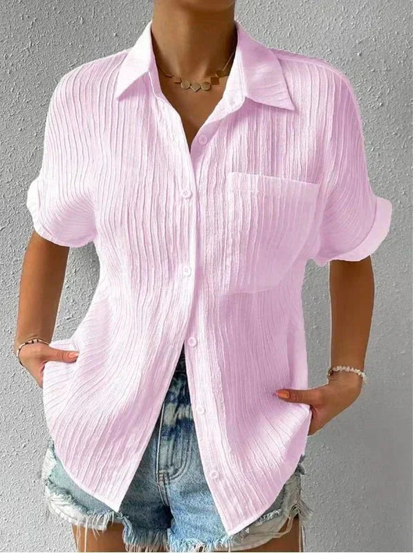 Stilla | Løstsiddende, Afslappet Bluse med Button-Down Skjortekrave
