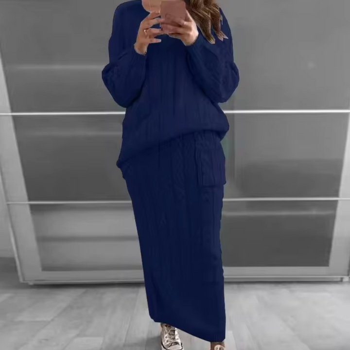 Stilla | Elegant Sæt Bestående Af En Strikpullover og En Nederdel