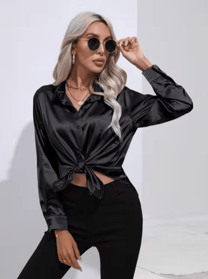 Stilla | Satin Bluse med Lange Ærmer