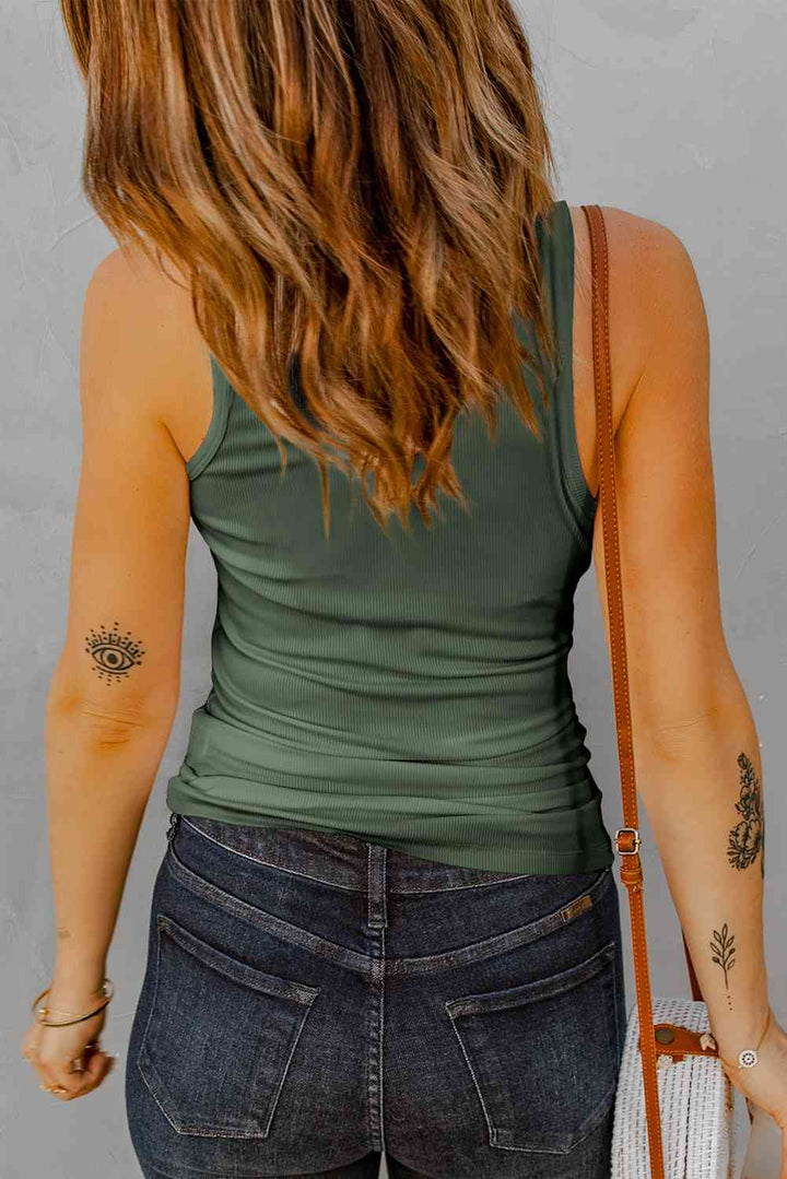 Stilla | Nakke Ribbet Tanktop