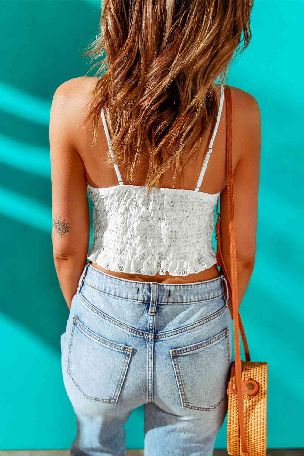 Stilla | Neck Lace Cropped Cami