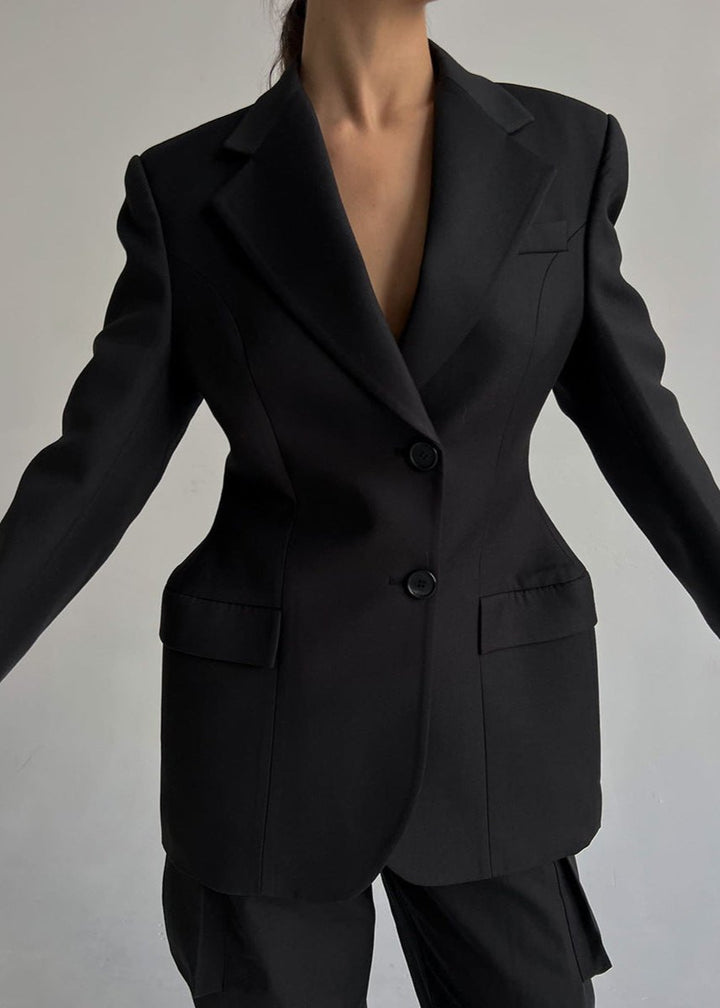Stilla | Sort V-hals Jakkesætjakke - Elegant Finesse