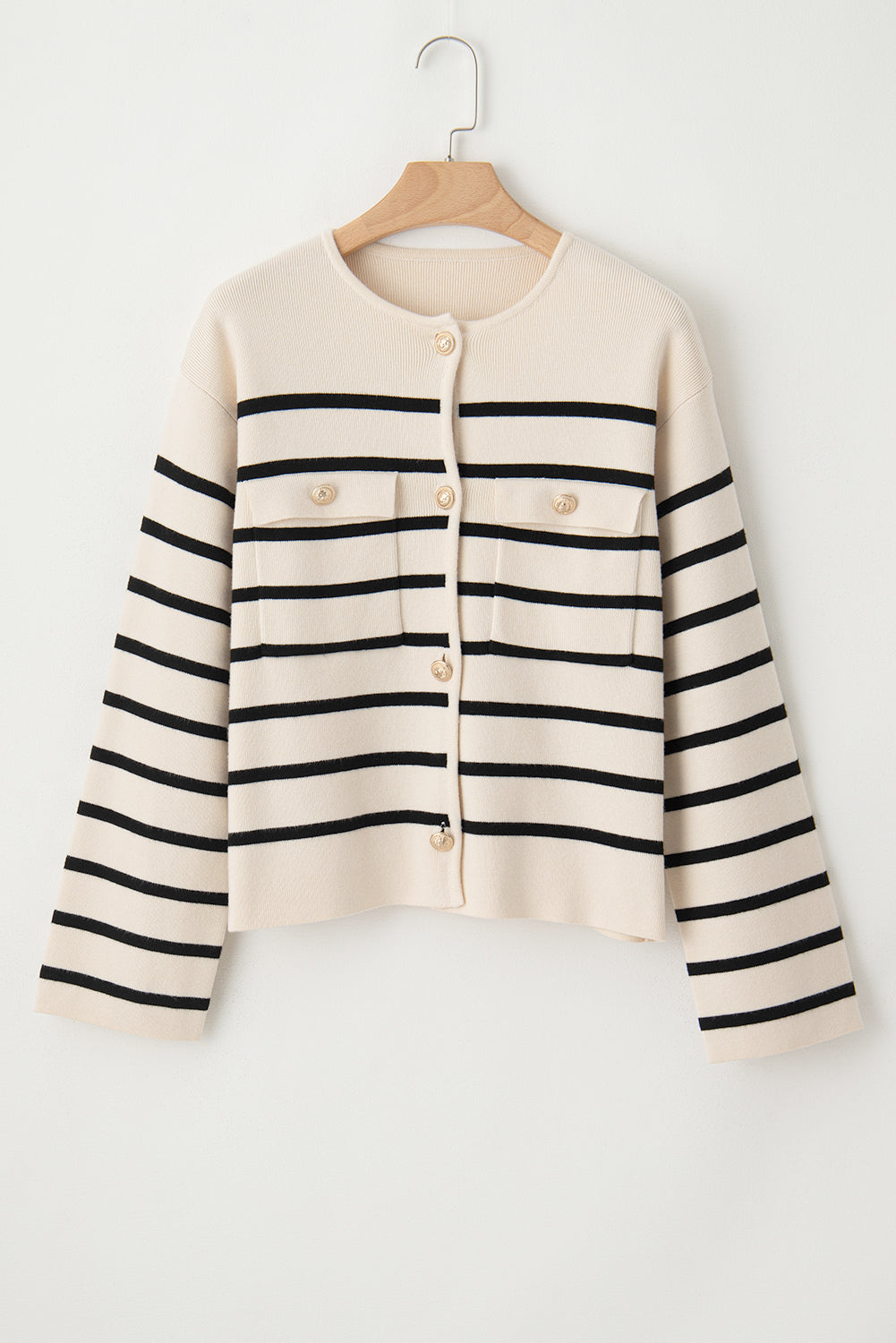 Stilla | Knap Op Rund Hals Cardigan