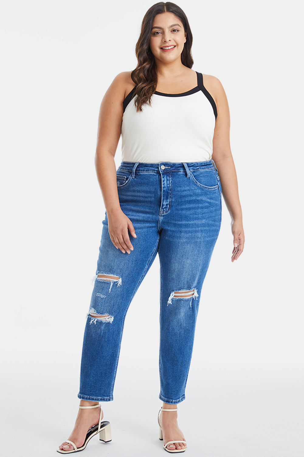 Stilla | Størrelsefulde Distressed Høj Talje Mom Jeans