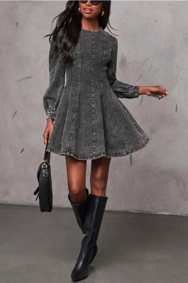 Skovae | Fade Into You Denim Prinsesse Linie Ryg lynlås Flare Stretch Mini Kjole