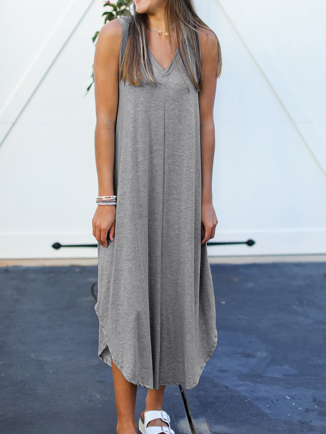 Stilla | Størrelse V-hals Midi Tank Kjole