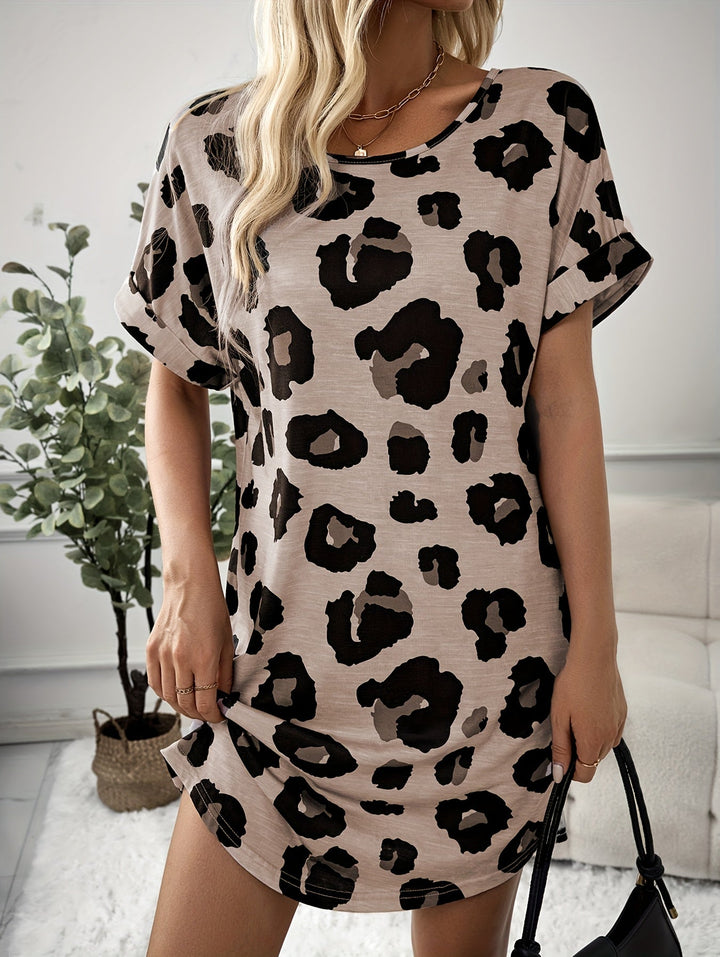Stilla | Kvindekjole Panther Print Almindelig Strik Kort Ærme