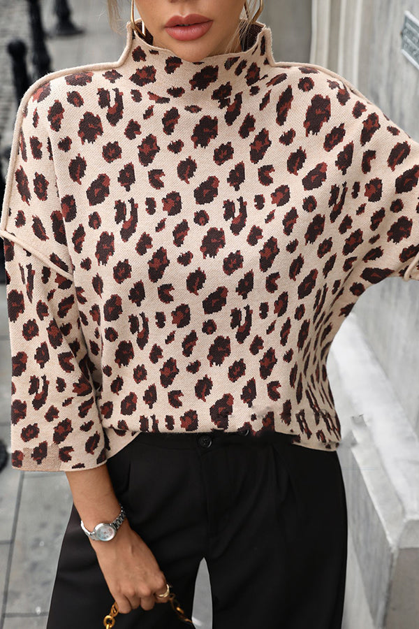 Stilla | Cozy Striktrøje med Leopardprint og Løs Rolledneck