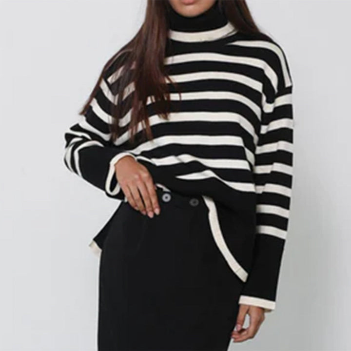 Stilla | Turtleneck Flare Sleeve Sweater