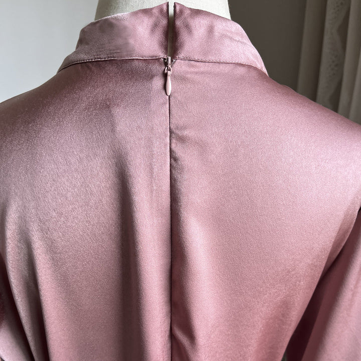 Skovae | Elegant Satin Bundet Kjole