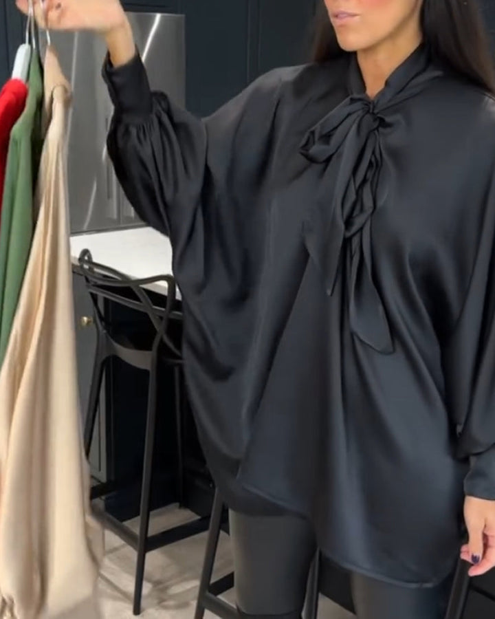 Stilla | Båndkrave og Elegant Bluse