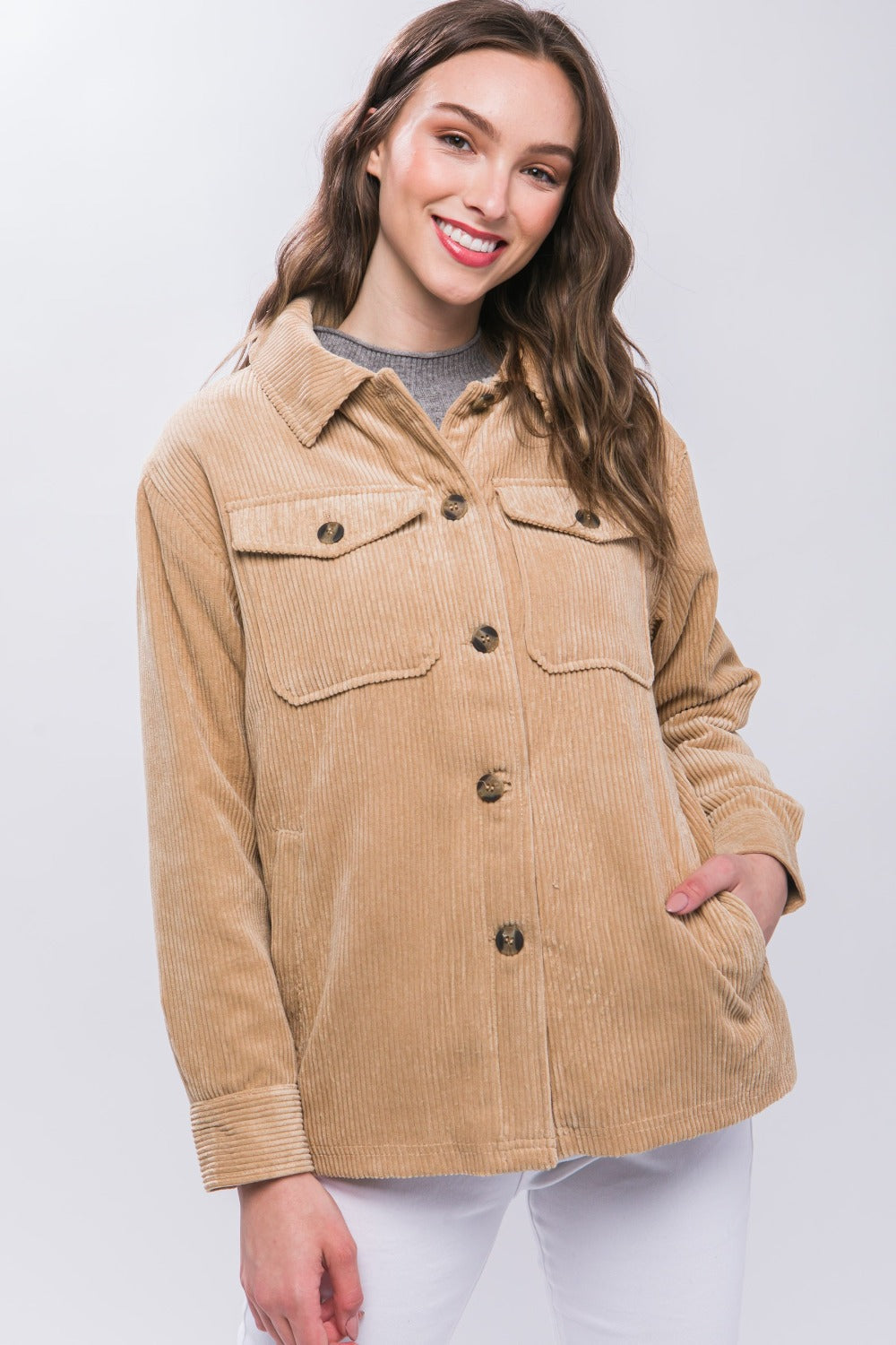 Stilla | Corduroy Jakke Love Tree Med Knapper og Sherpa Indvendig For