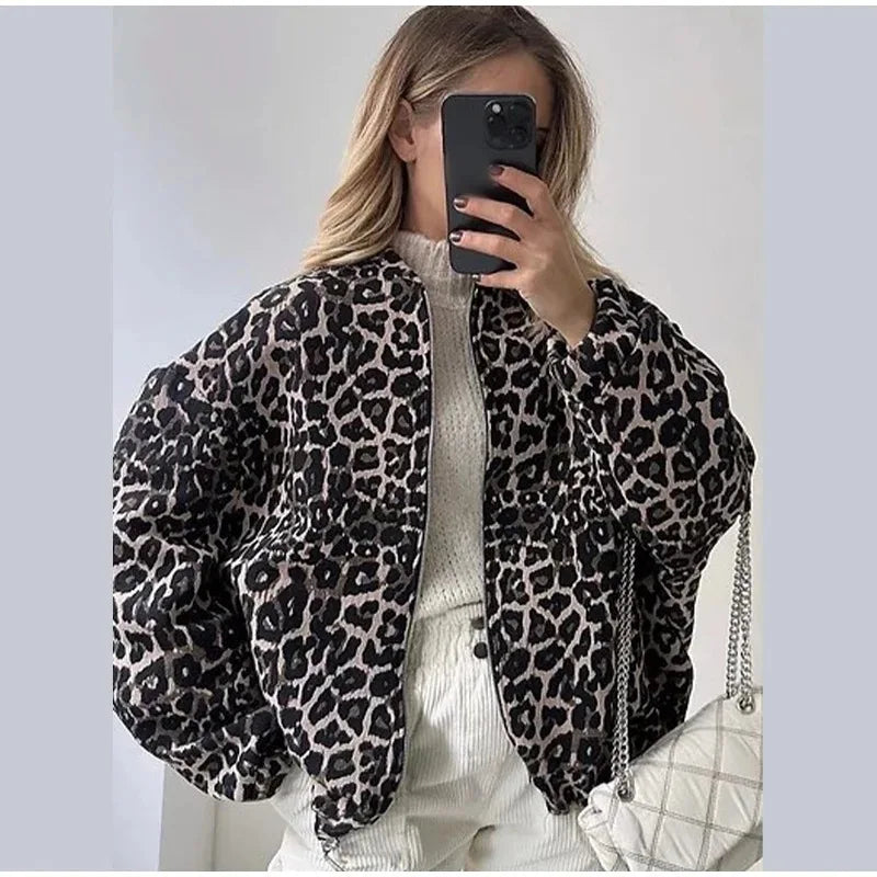 Stilla | Modern Elegant Letvægts Kvindejakke