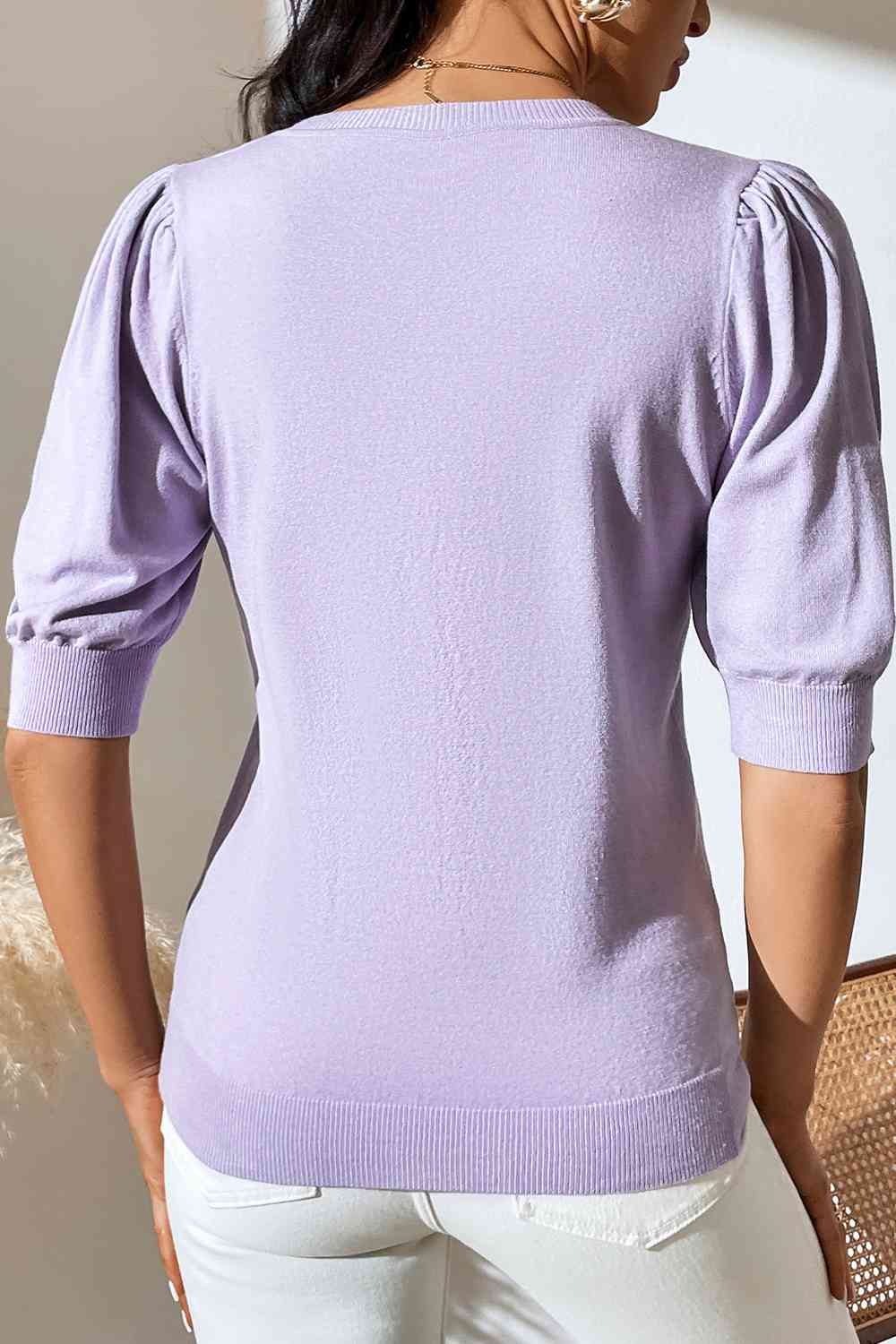 Stilla | Neck Puff Sleeve Strik Top