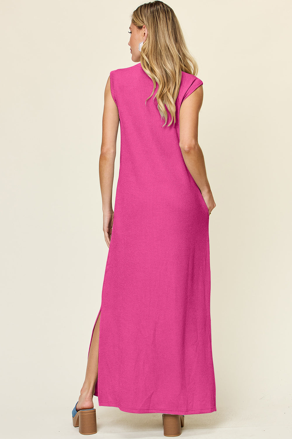 Stilla | Tag Full Size Texture Mock Neck Uden Ærmer Maxi Kjole