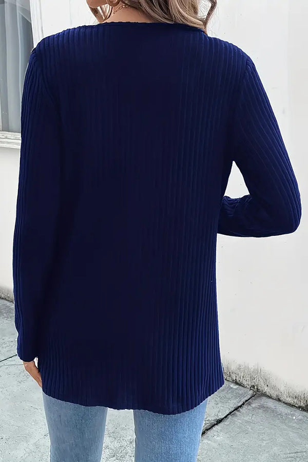 Stilla | Boho Strik Cardigan med Blomsterdetalje og Lange Ærmer