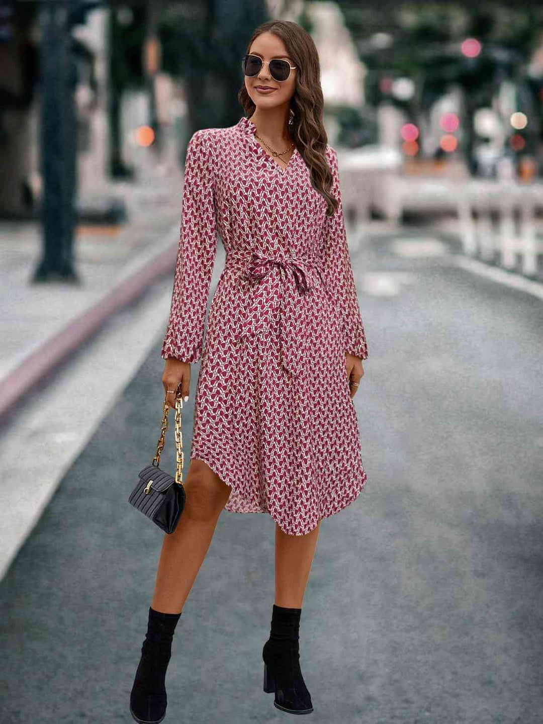 Stilla | Notched Tie Front Langærmet Kjole