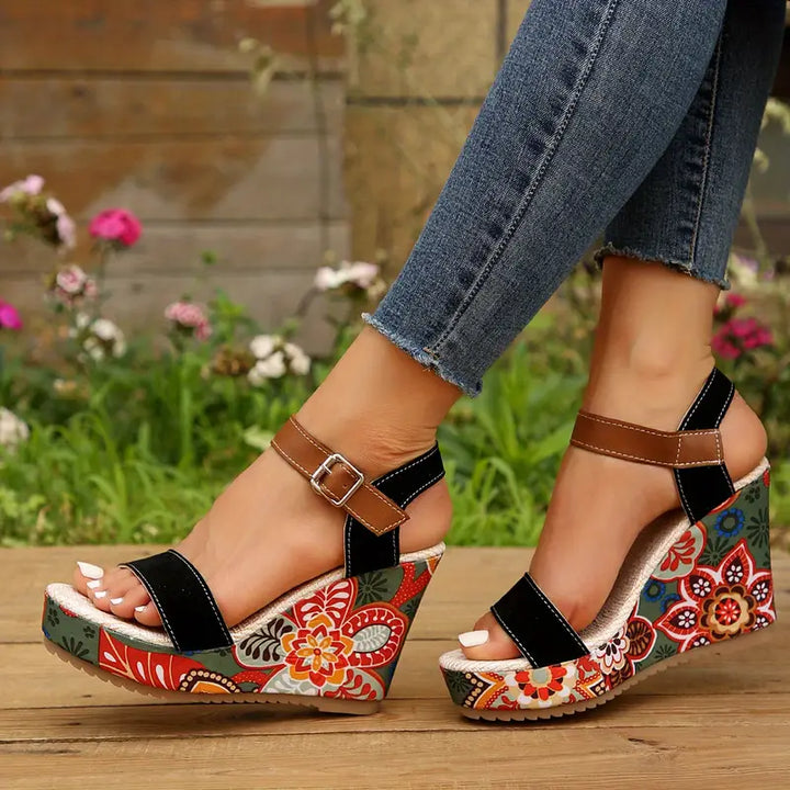 Stilla | Wedge Sandaler Med Blomsterprint Til Kvinder Design