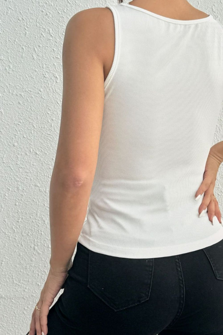 Stilla | Detalje Firkanthals Bred Strop Tank
