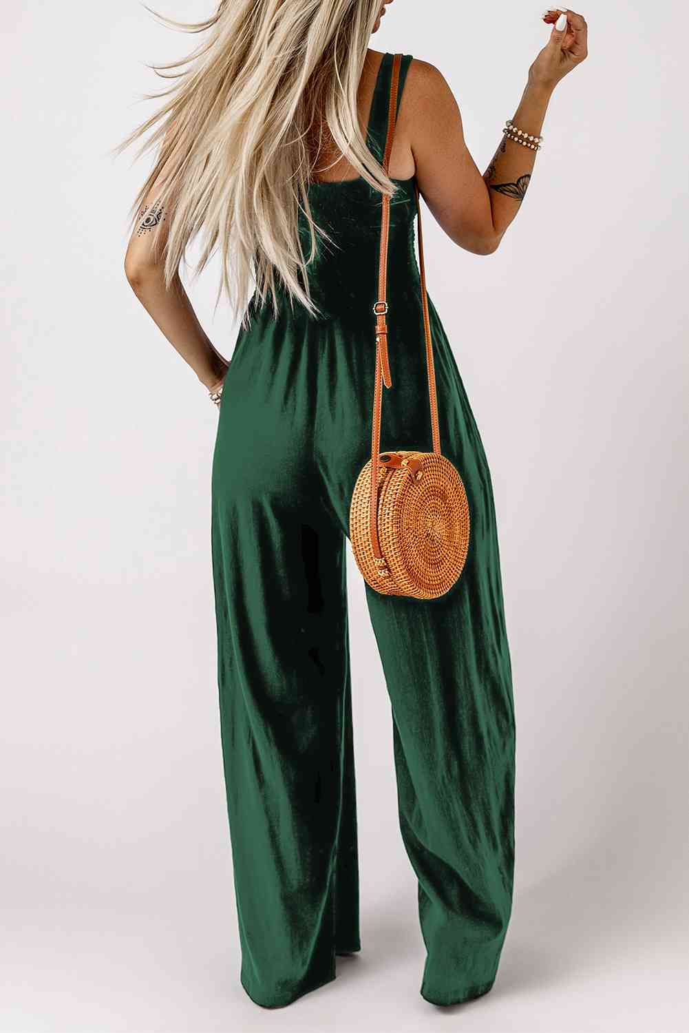 Stilla | Square Neck Wide Leg Jumpsuit Med Lommer