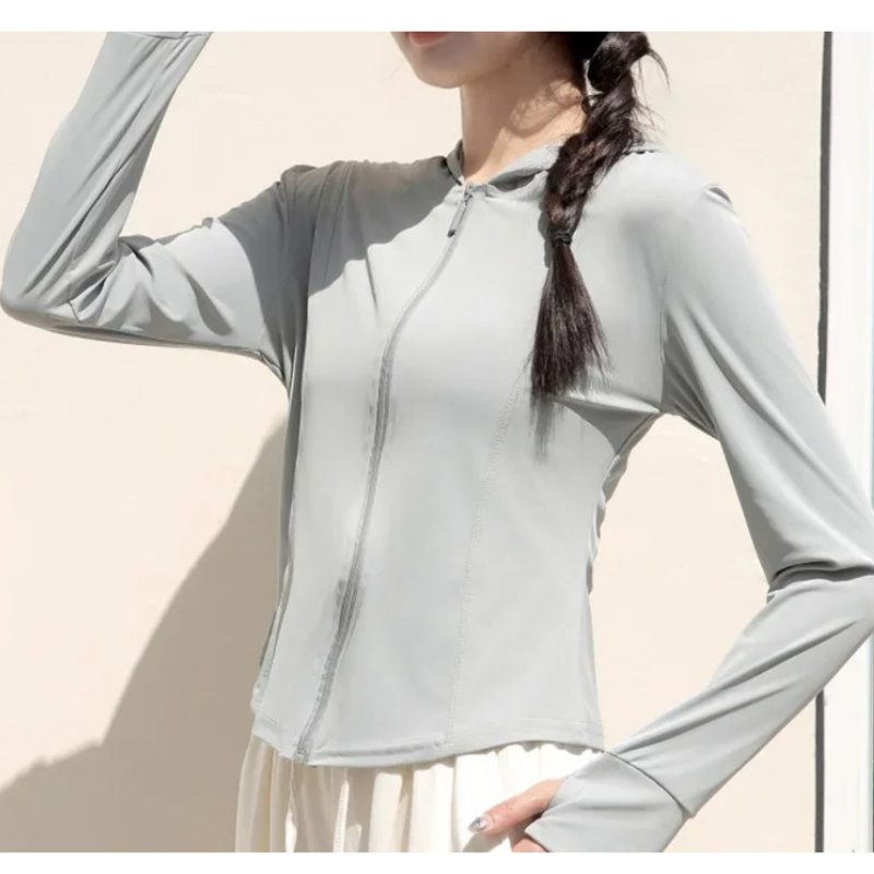 Stilla | Let zip-hoodie til beskyttelse mod solen