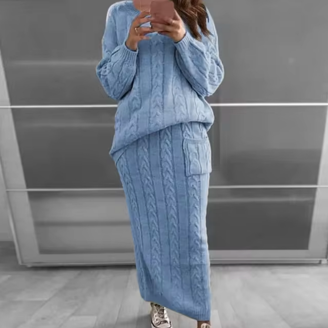 Stilla | Elegant Sæt Bestående Af En Strikpullover og En Nederdel