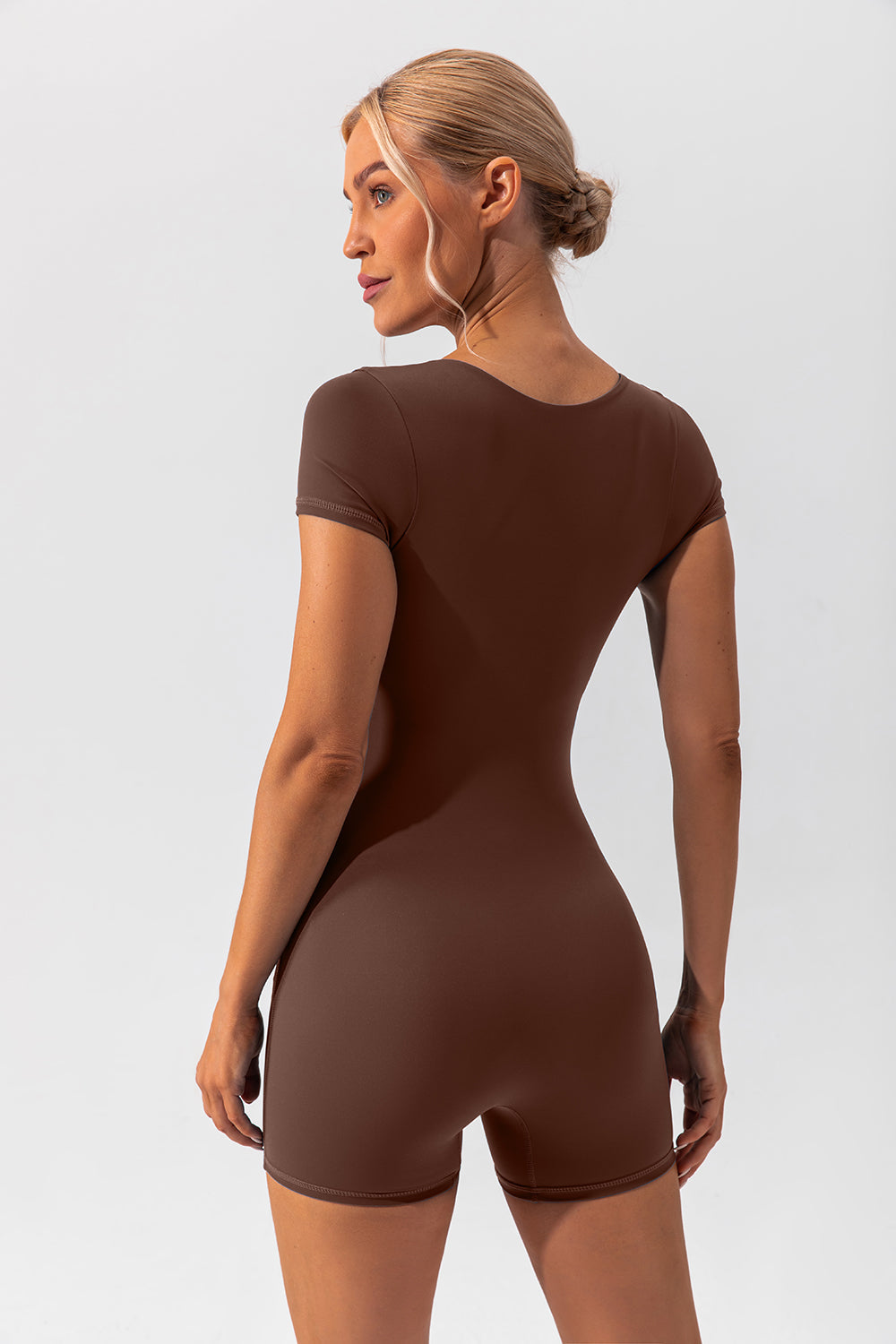 Stilla | Neck Cap Sleeve Active Romper