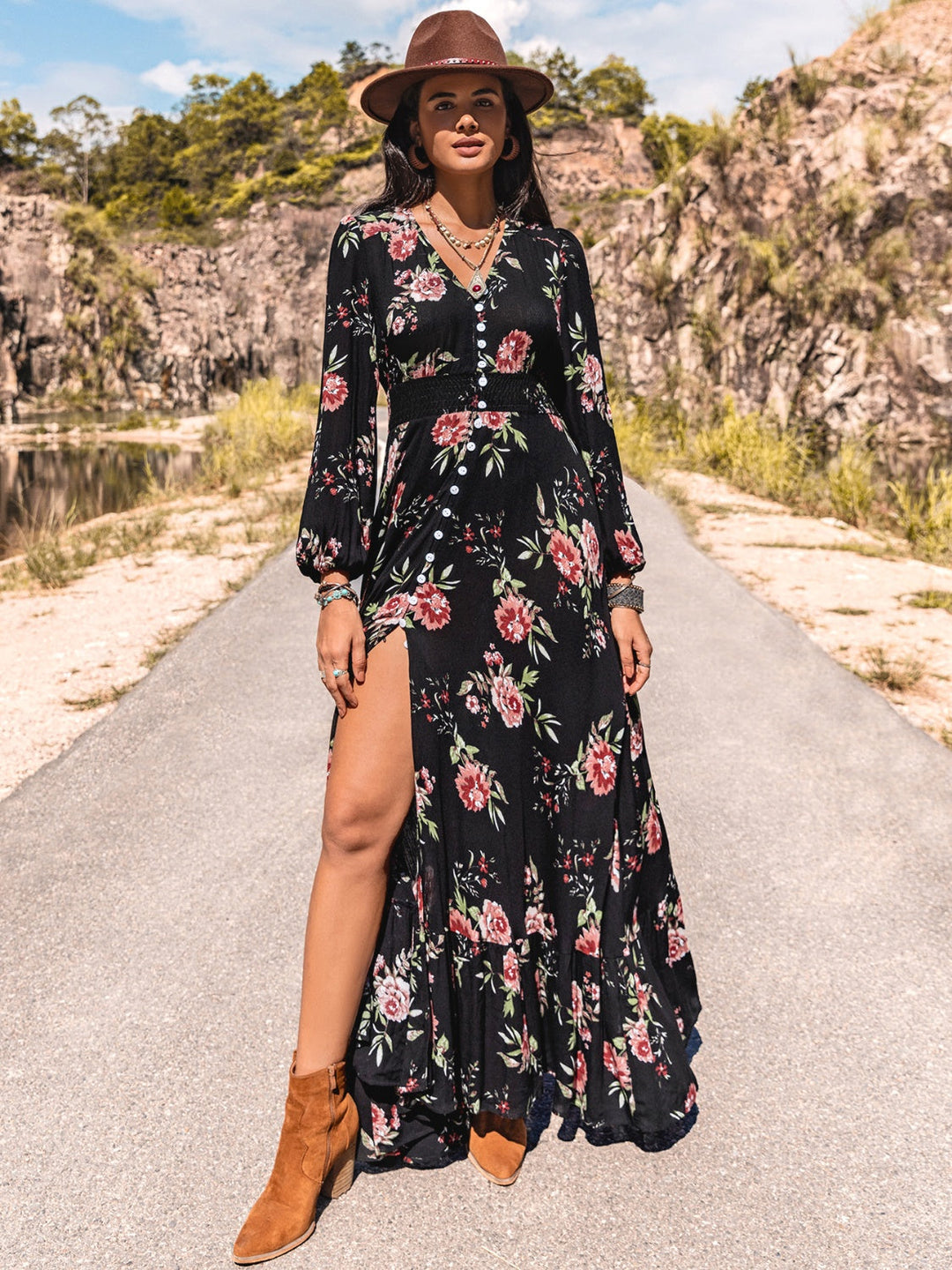 Stilla | V-Hals Split Maxi Kjole