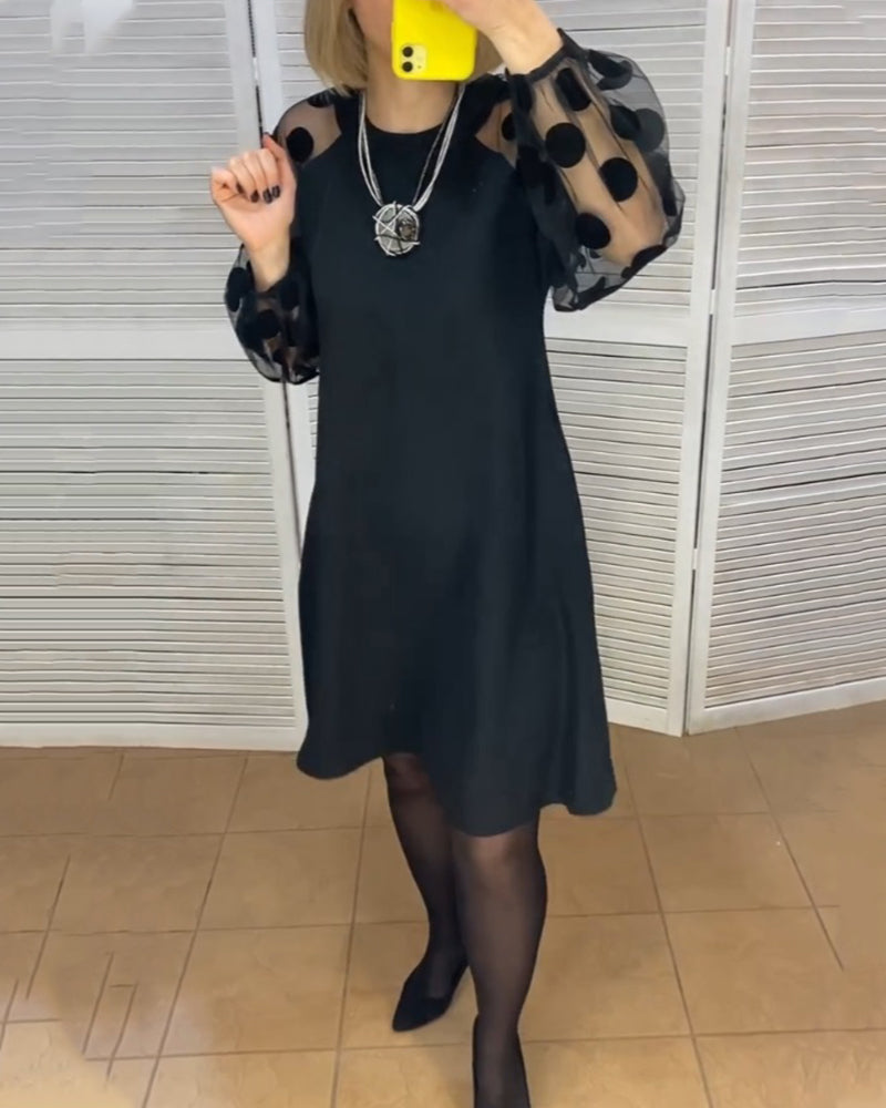 Stilla | Elegant stil og prikkemønster