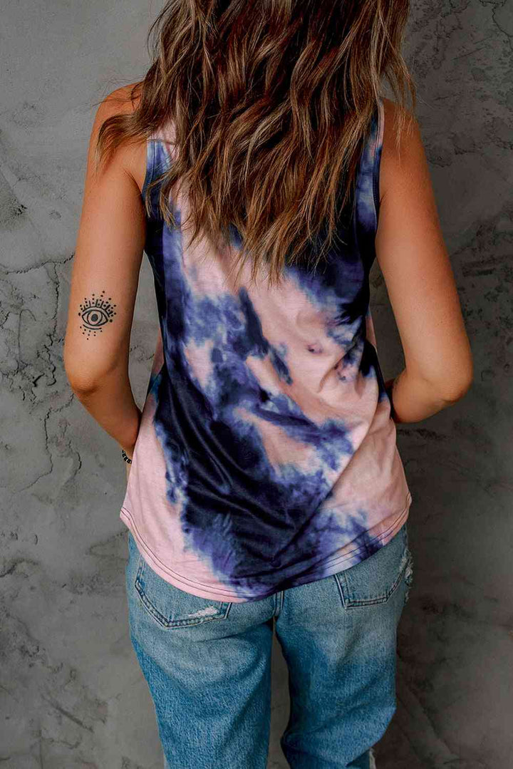 Stilla | Dye Crisscross Tank