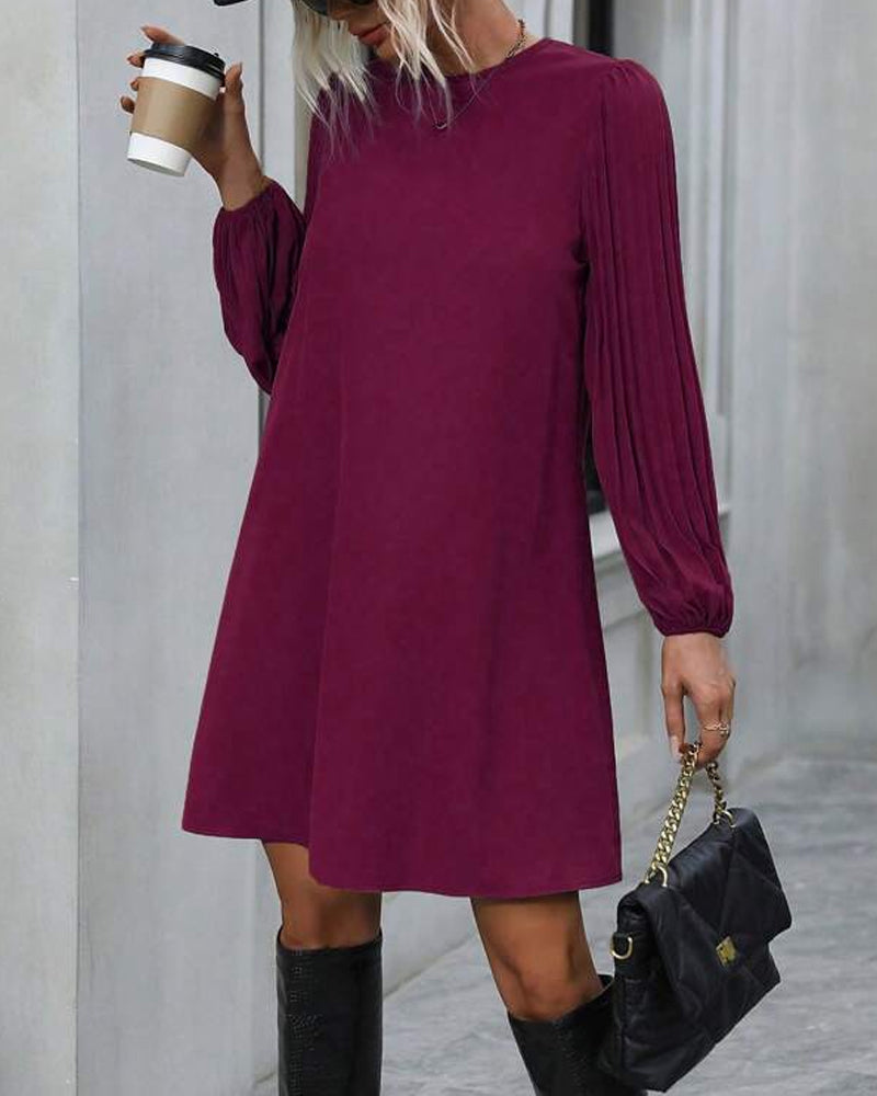 Stilla | Elegant stil og ensfarvet farve