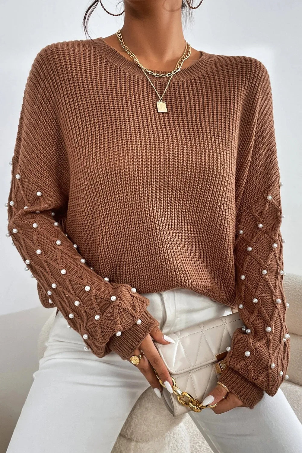 Stilla | Rundhals Sweater med Lange Ærmer og Perledetalje