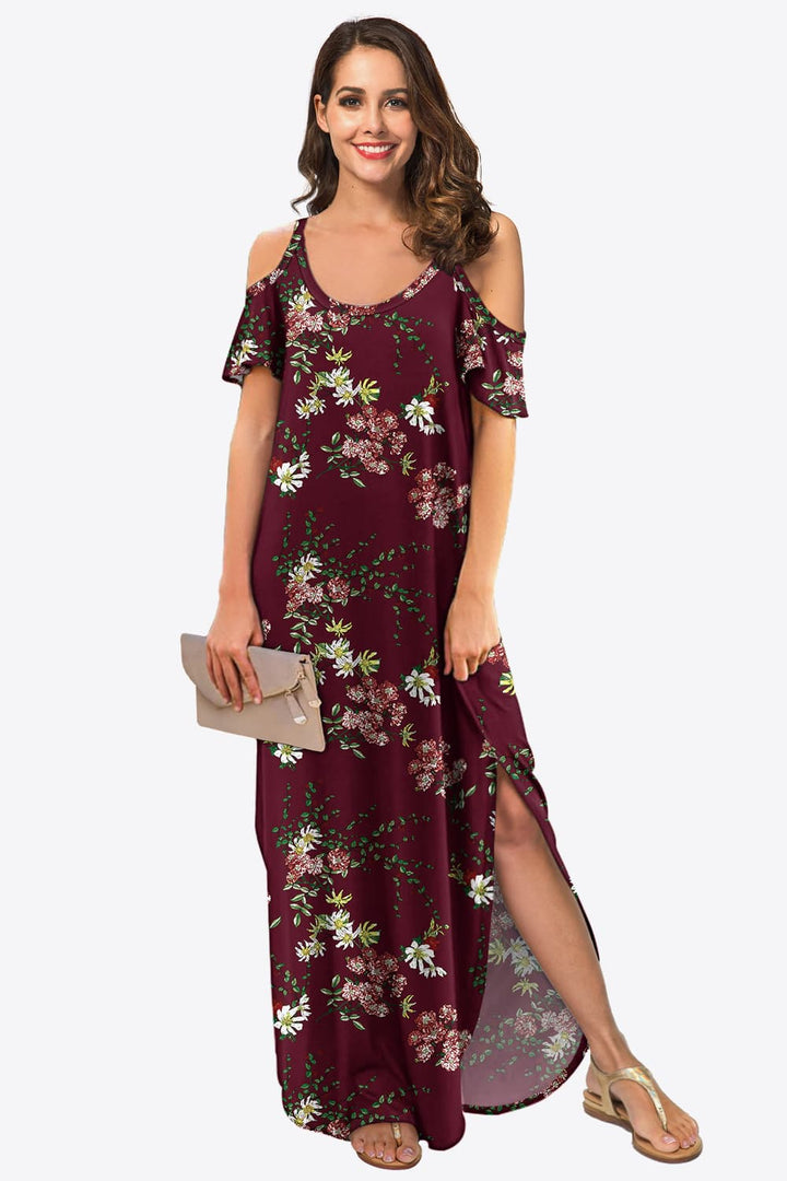 Stilla | Scoop Neck Cold-Shoulder Maxi Dress