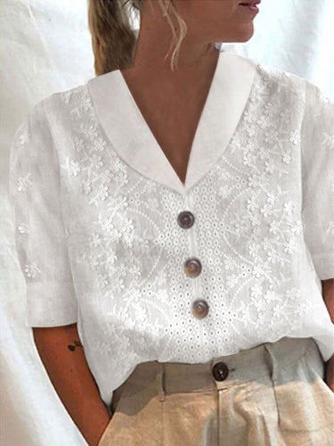 Stilla | Chic Kortærmet Bluse Med Blomstrede Detaljer