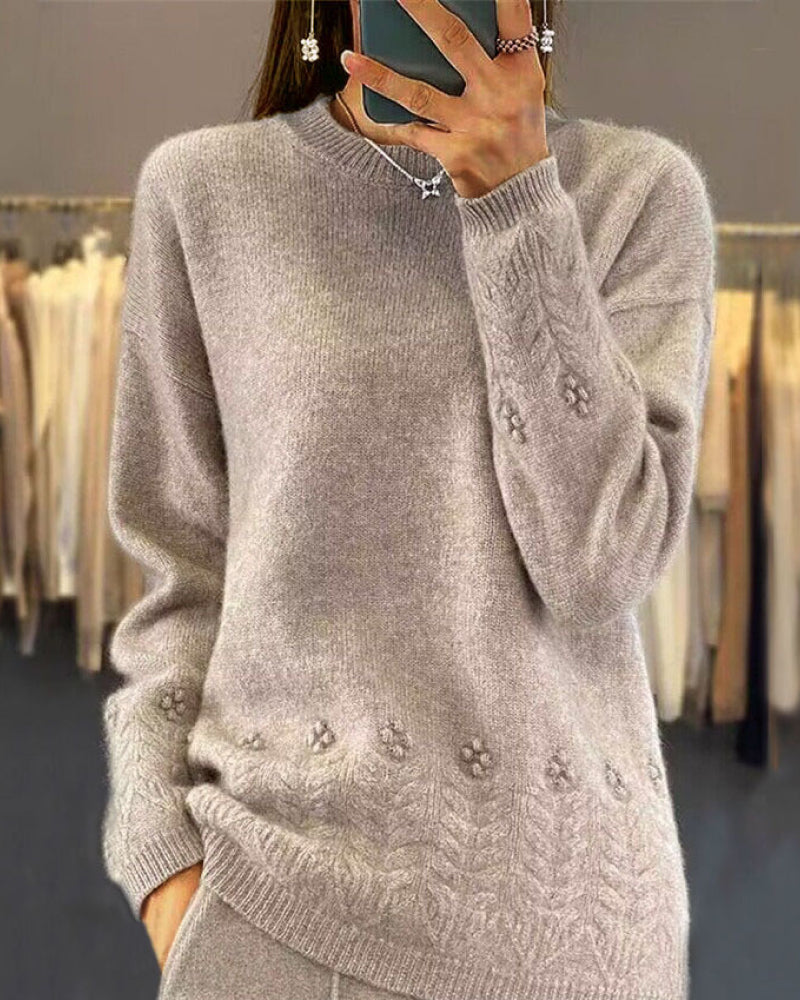 Stilla | Ensfarvet Passende Sweater I Retro Stil