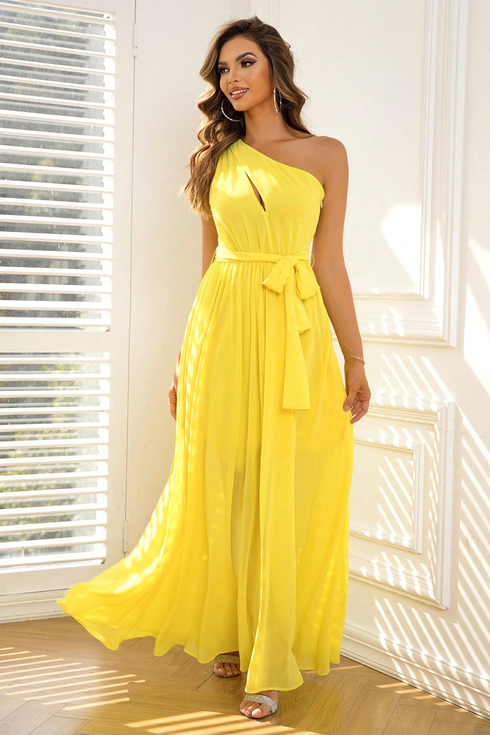 Stilla | One-shoulder Bindingsliv Kjole