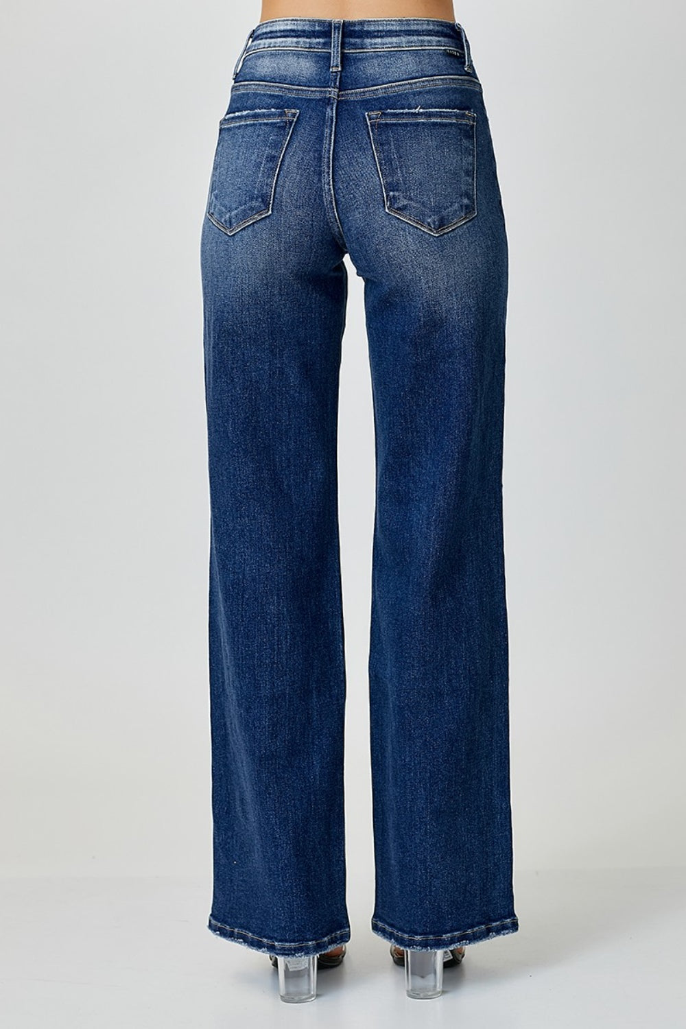 Stilla | Mellemhøj Straight Jeans