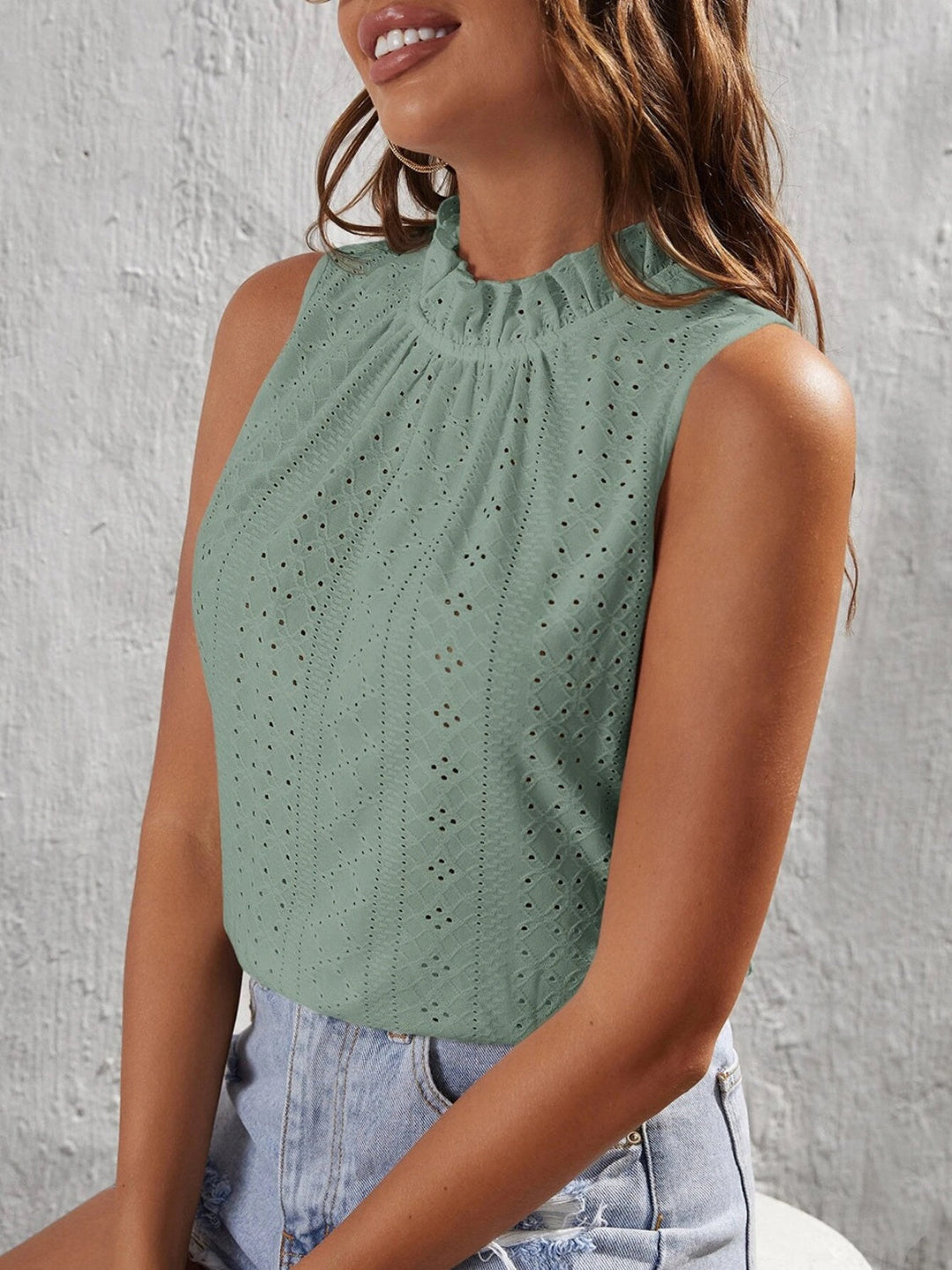 Stilla | Eyelet Mock Neck Tank