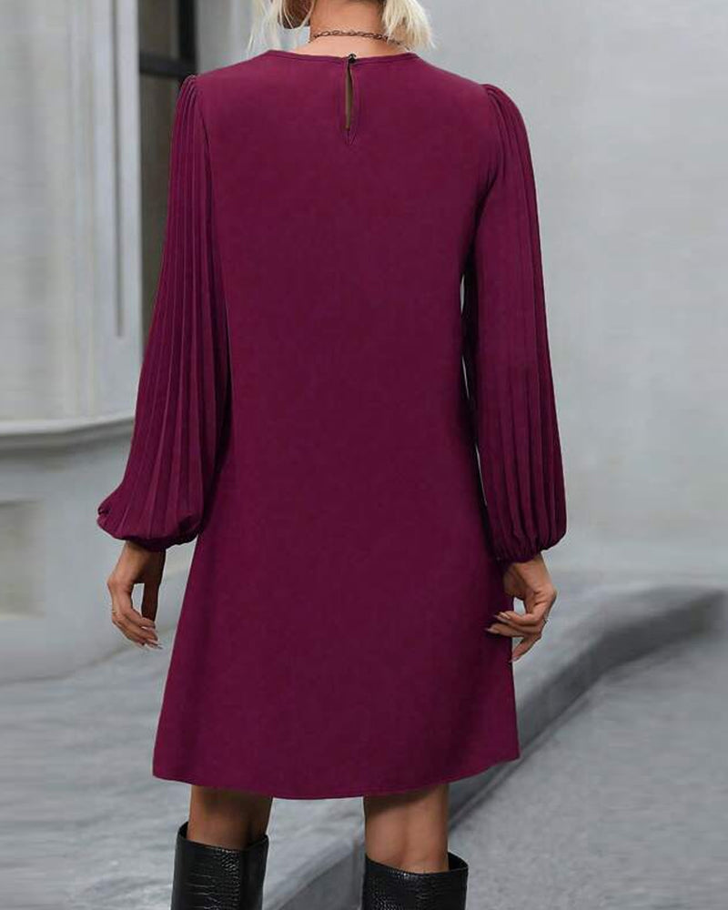 Stilla | Elegant stil og ensfarvet farve