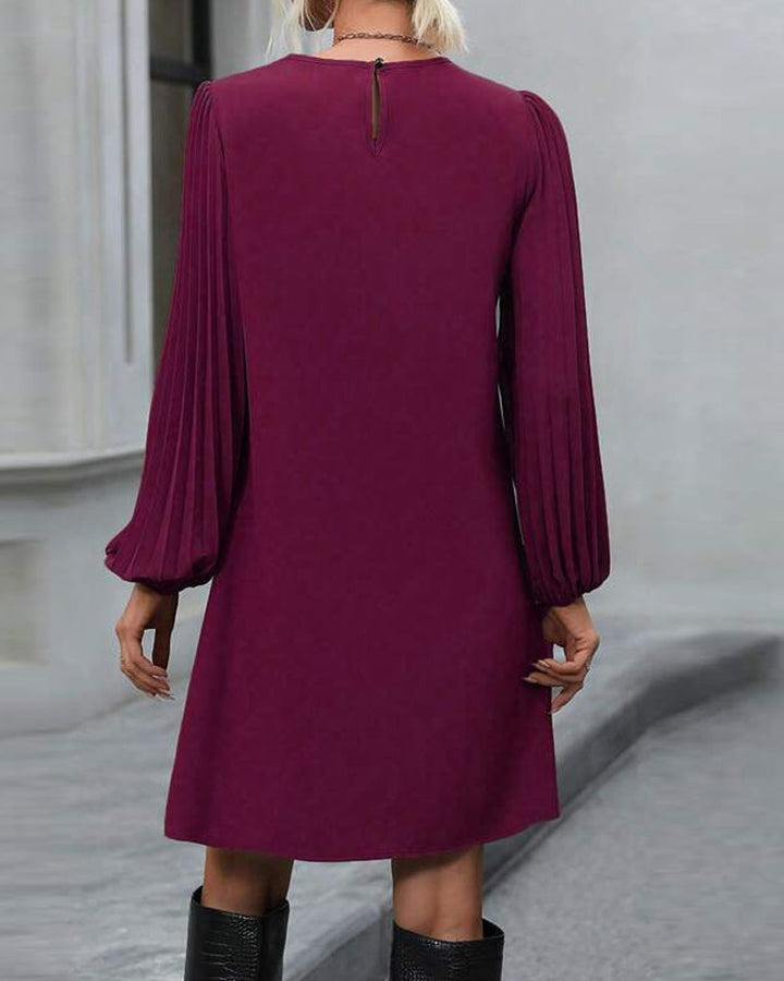 Stilla | Elegant stil og ensfarvet farve