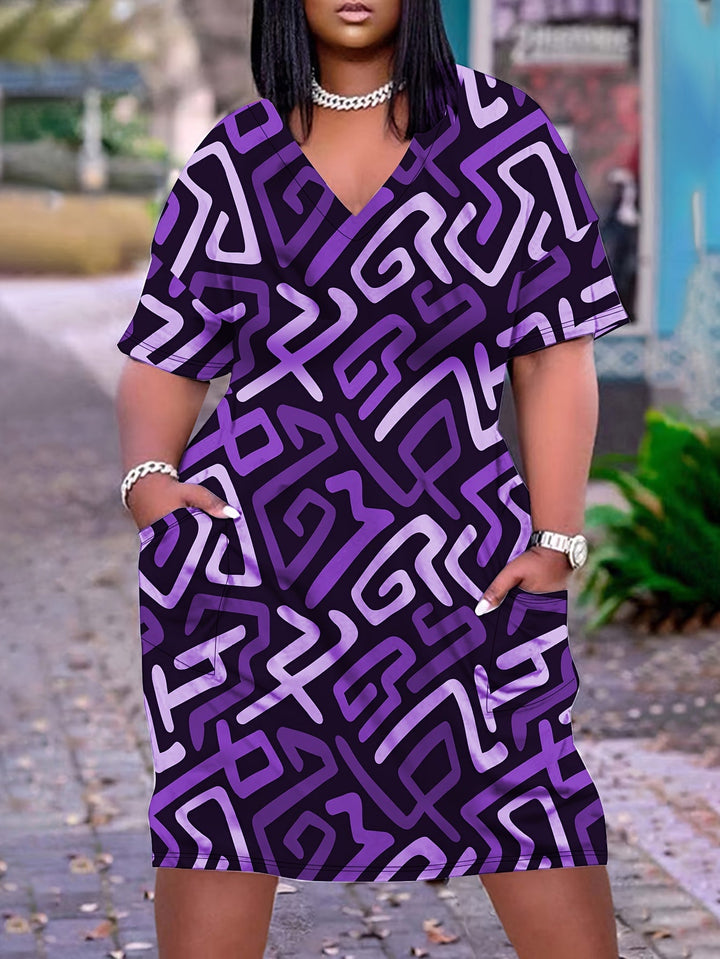 Stilla | Plus Size Kjole Med Striber Og V-Hals S Og Korte Ærmer Elegant