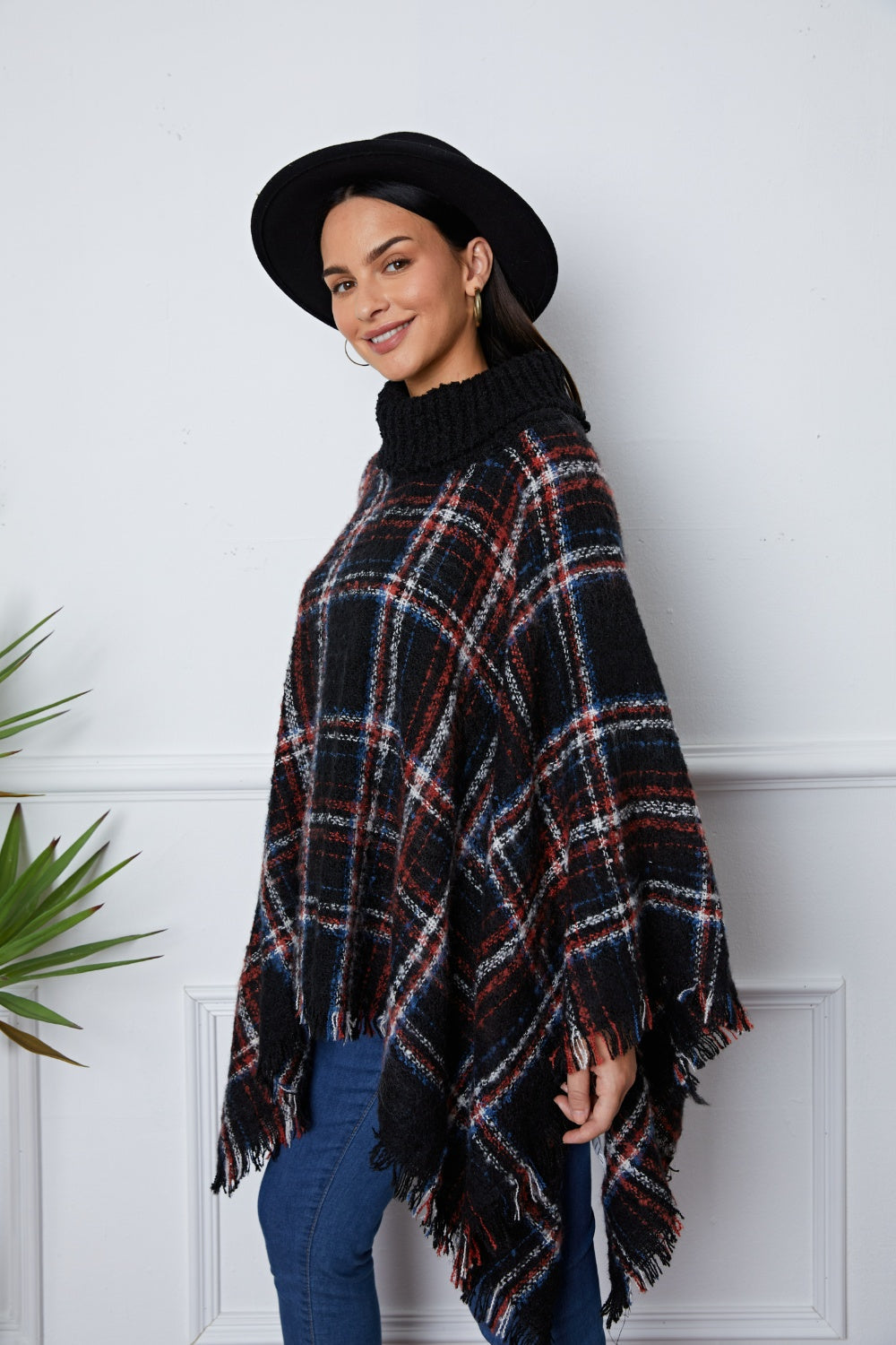Stilla | Turtleneck Plaid Raw Hem Sweater