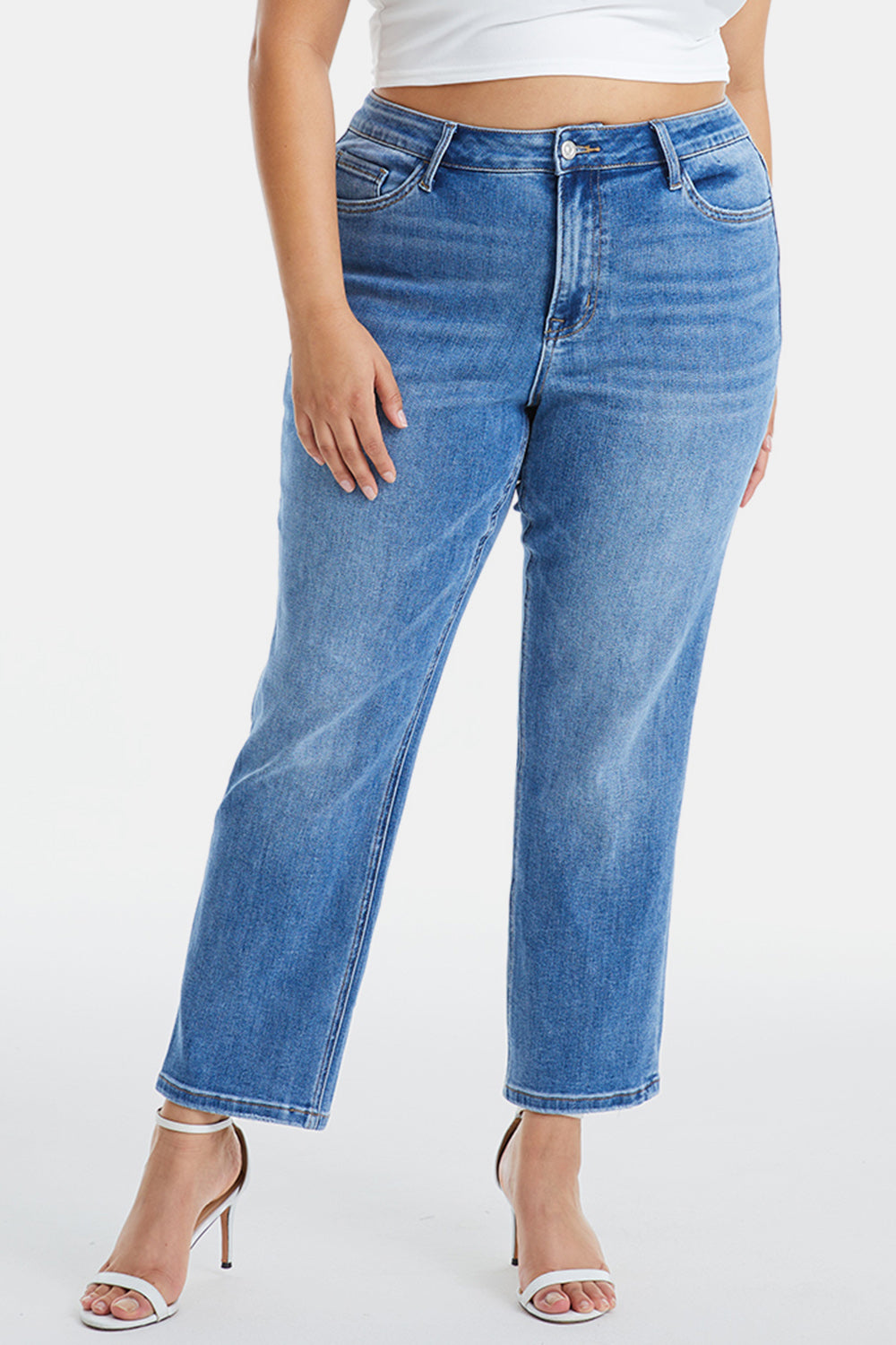 Stilla | Full Size Høj Talje Raw Hem Straight Jeans