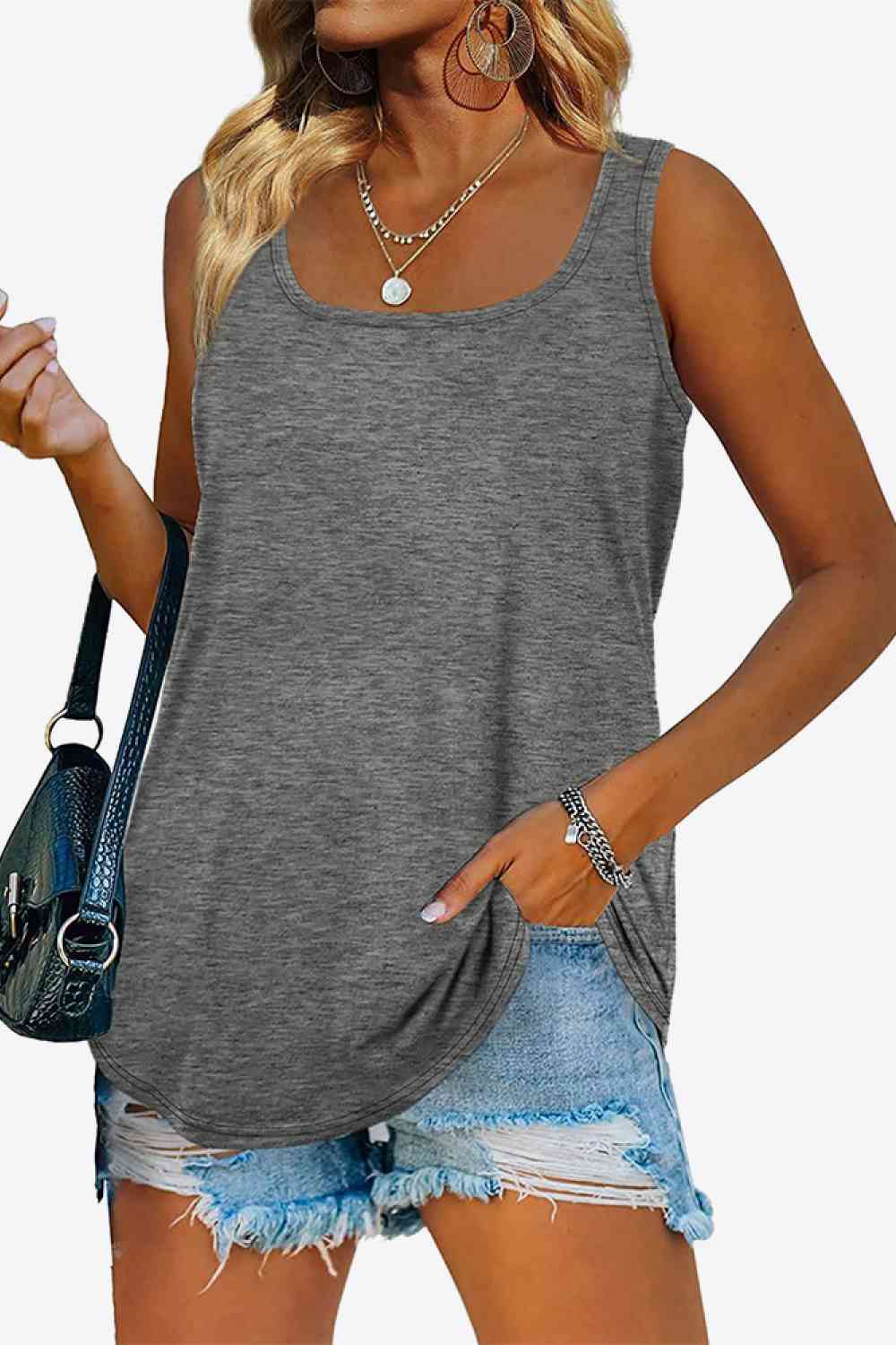 Stilla | Hem Square Neck Tank