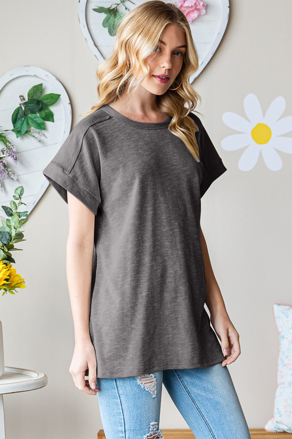 Stilla | Full Size Kortærmet Rund Hals T-Shirt