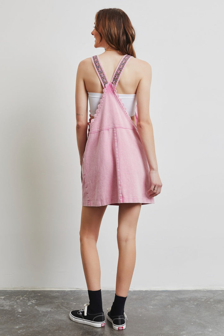Stilla | Blondekant Vasket Overall Kjole