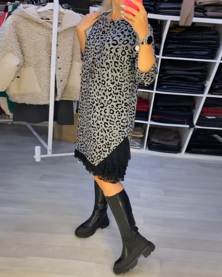 Stilla | stilfuld kjole med leopardmønster