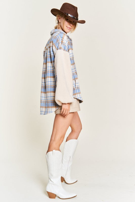 Stilla | Plaid Fuzzy Sleeve Jacket
