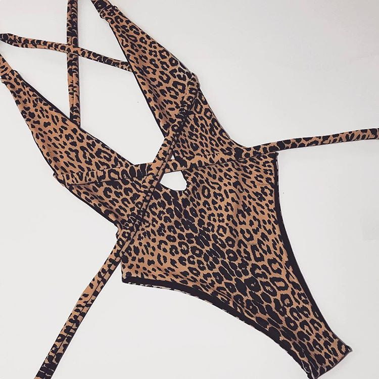 Dame Højskåret Cut-Out Badedragt Skovae